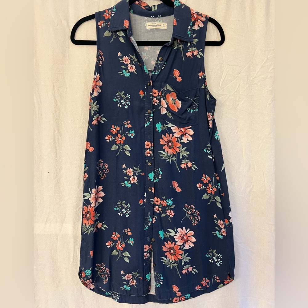 Abercrombie and Fitch Floral Shirt Dress